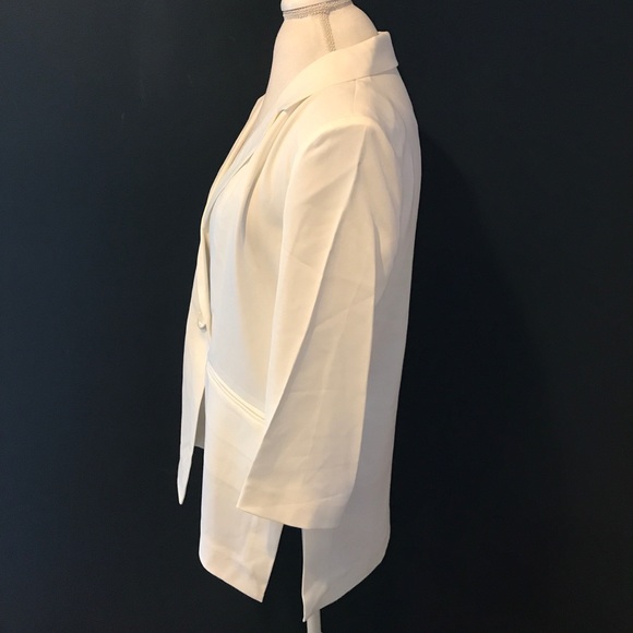 White Oversized Boyfriend Blazer - Picture 4 of 8